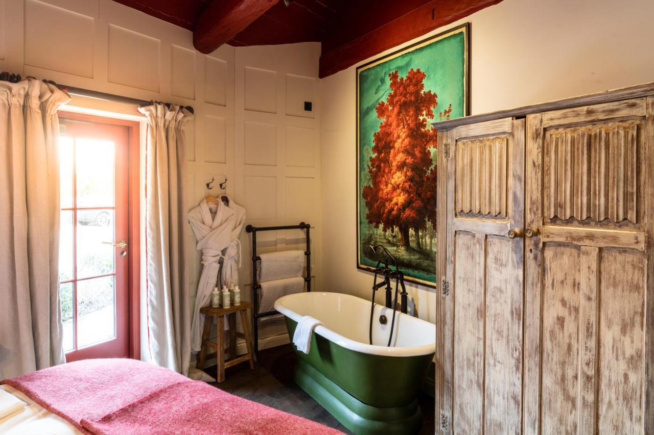The Double Red Duke, Cotswolds Hotel Witney Exterior foto