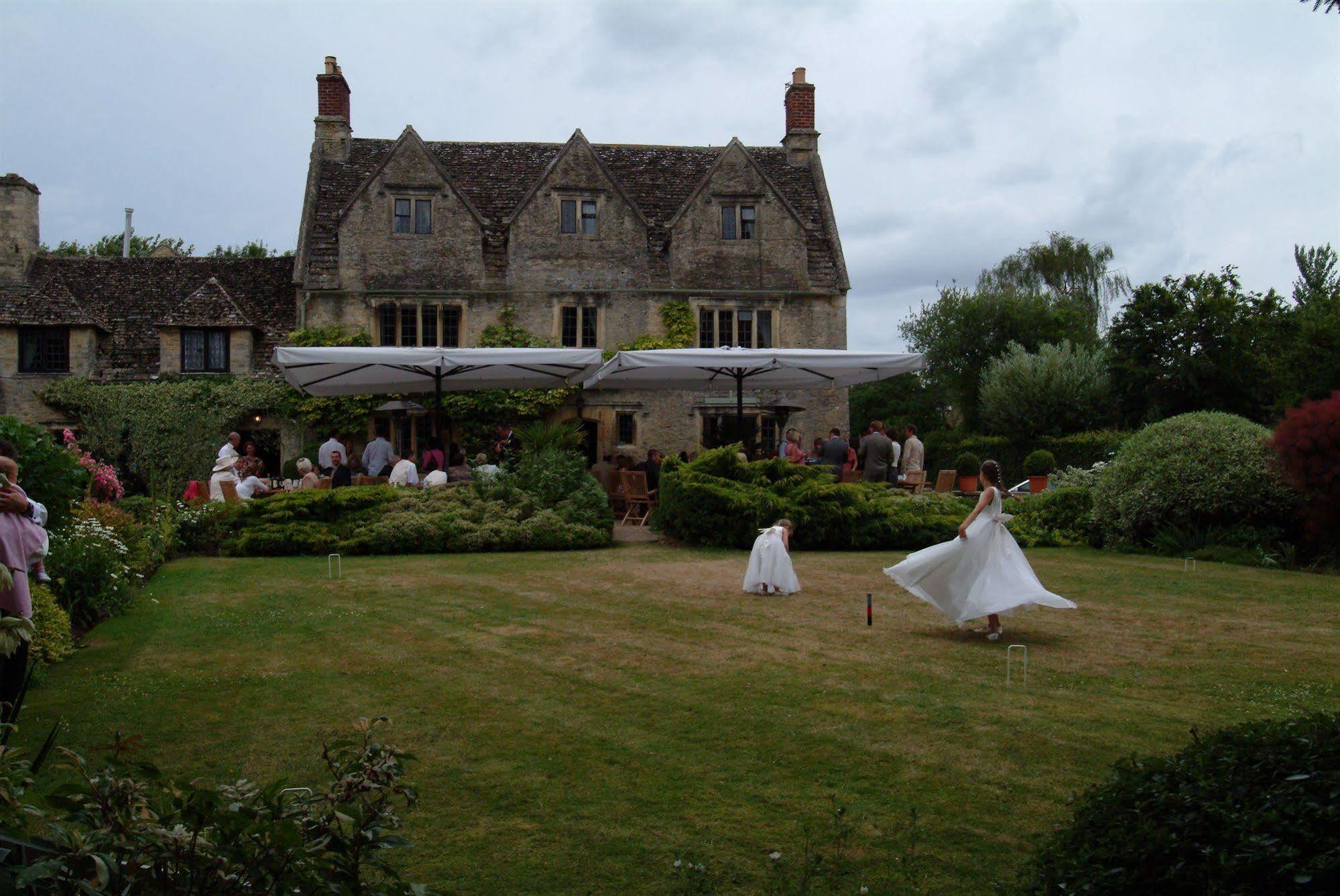 The Double Red Duke, Cotswolds Hotel Witney Exterior foto